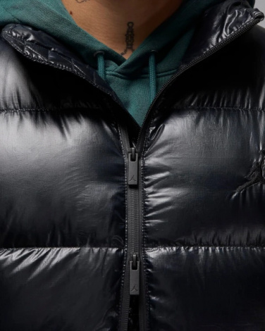 Жилетка Nike JORDAN FLIGHT DOWN VEST черная FV7273-010