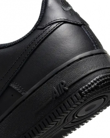 Кроссовки подростковые Nike AIR FORCE 1 LE (GS) черные FV5951-001