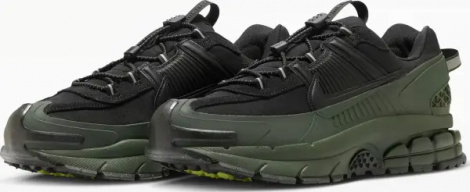 Кроссовки Nike ZOOM VOMERO ROAM WINTERIZED темно-зелено-черные FV2295-300