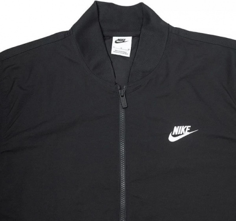 Куртка Nike M NK CLUB WVN UL BOMBR JKT черная DM6821-010
