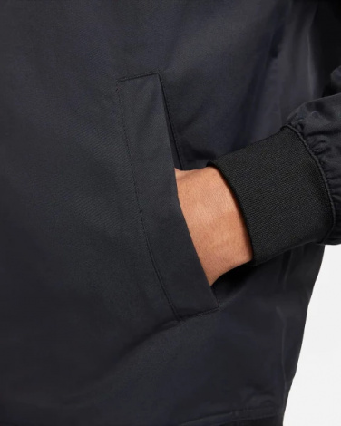 Куртка Nike M NK CLUB WVN UL BOMBR JKT черная DM6821-010