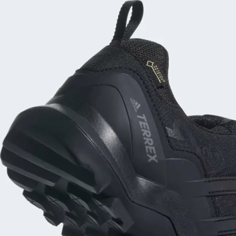 Кросівки для хайкінгу Adidas TERREX SWIFT R2 GORE-TEX чорні CM7492
