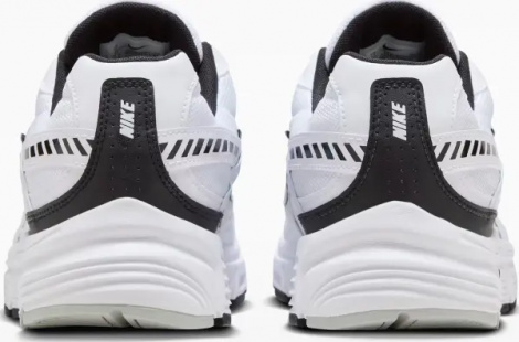 Кроссовки Nike INITIATOR бело-черные 394055-100