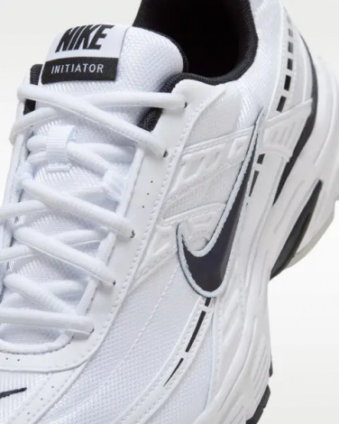 Кроссовки Nike INITIATOR бело-черные 394055-100