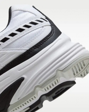 Кроссовки Nike INITIATOR бело-черные 394055-100