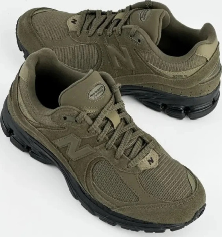 Кроссовки New Balance 2002R оливковые M2002RZC