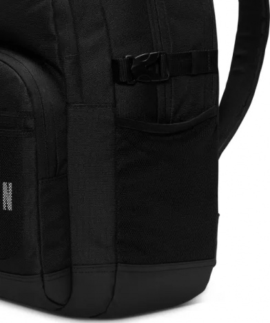 Рюкзак Nike JORDAN BLACKTOP 25L чорний LM9047-023