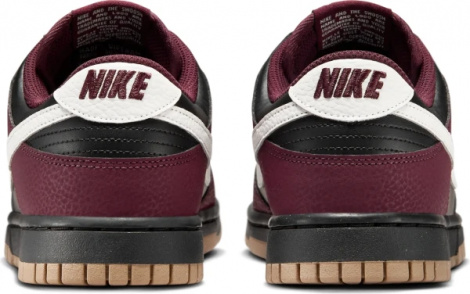 Кросівки жіночі Nike DUNK LOW NEXT NATURE бордово-чорні HM9658-600