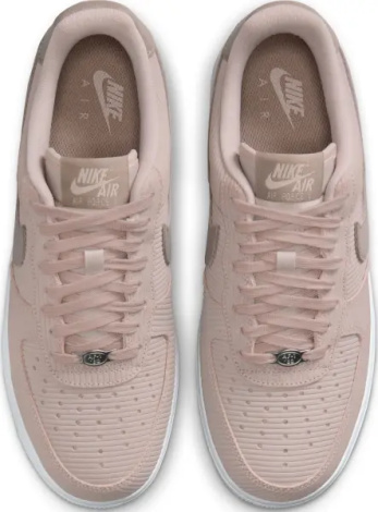 Кроссовки женские Nike AIR FORCE 1 '07 светло-коричневые IM6533-602