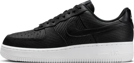 Кросівки жіночі Nike AIR FORCE 1 '07 чорні IM6533-002