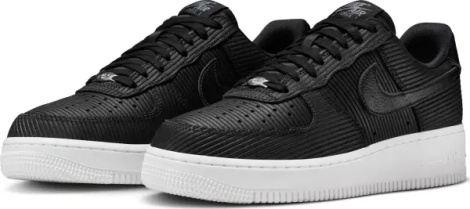 Кросівки жіночі Nike AIR FORCE 1 '07 чорні IM6533-002