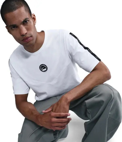 Футболка Nike DRI-FIT біло-чорна IH4288-100