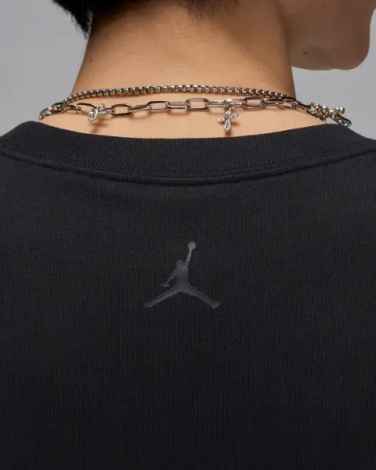 Футболка Nike JORDAN FLIGHT ESSENTIALS черная HQ8935-010