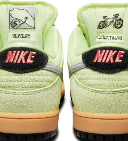 Кроссовки Nike SB DUNK LOW 'VERDUGO MOUNTAIN' светло-зелено-серые HQ1626-300