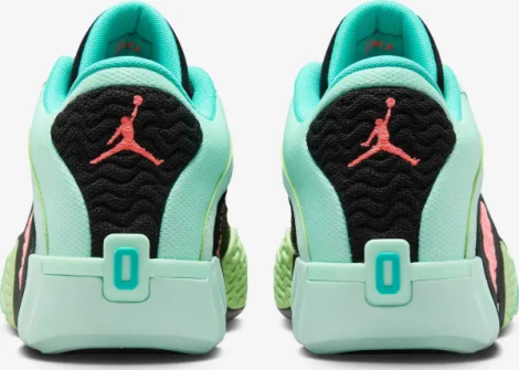 Кроссовки баскетбольные Nike TATUM 2 мятно-кораллово-салатовые FJ6457-300