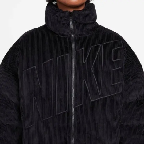 Куртка жіноча Nike SPORTSWEAR ESSENTIAL THERMA-FIT OVERSIZED CORDUROY чорна FB8727-010