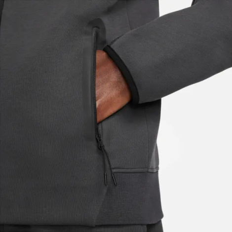 Спортивний костюм Nike SPORTSWEAR TECH FLEECE темно-сірий FB7921-060__FB8002-060