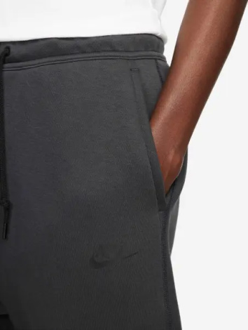 Спортивний костюм Nike SPORTSWEAR TECH FLEECE темно-сірий FB7921-060__FB8002-060