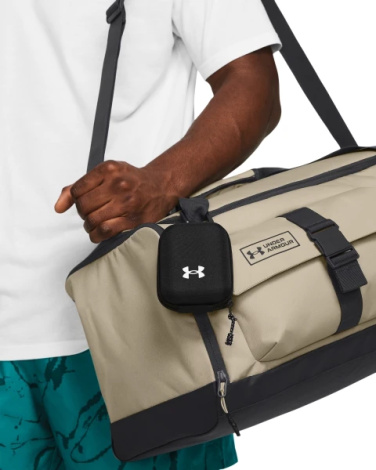 Ключниця Under Armour CONTAIN MICRO чорна 1378573-001