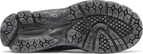 Кроссовки New Balance 2002R PROTECTION PACK темно-серые M2002RDB