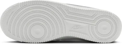 Кроссовки женские Nike AIR FORCE 1 '07 SE белые IO4837-100