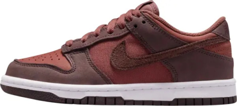 Кросівки підліткові Nike DUNK LOW SE (GS) коричневі HQ9293-200