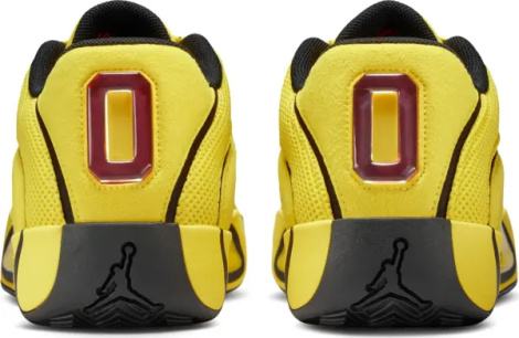 Кросівки баскетбольні Nike TATUM 4 жовто-чорні HQ4614-700