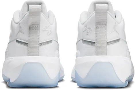 Кросівки Nike JORDAN MAX AURA 7 білі HQ2091-105