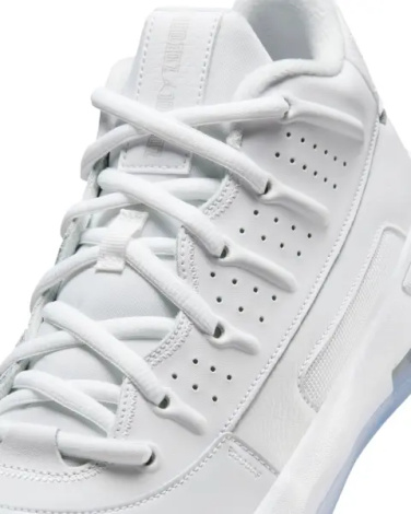 Кросівки Nike JORDAN MAX AURA 7 білі HQ2091-105