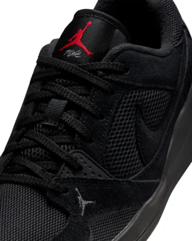 Кросівки Nike JORDAN CMFT ERA чорні HJ6777-060
