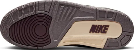 Кросівки жіночі Nike AIR JORDAN 3 RETRO X A MA MANIÉRE чорно-сіро-фіолетові FZ4811-001