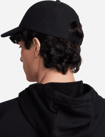 Кепка Nike DRI-FIT CLUB STRUCTURED SWOOSH чорна FV5563-010