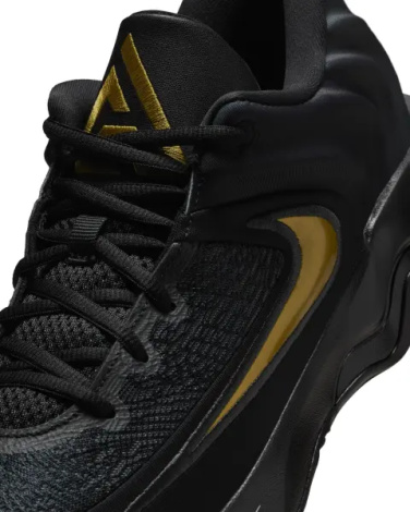 Кросівки баскетбольні Nike GIANNIS IMMORTALITY 4 чорно-золоті FQ3680-010