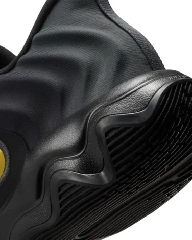 Кросівки баскетбольні Nike GIANNIS IMMORTALITY 4 чорно-золоті FQ3680-010