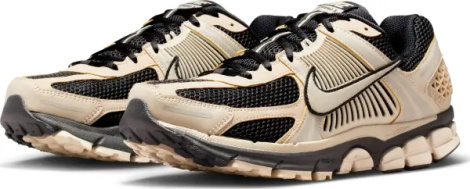 Кроссовки Nike ZOOM VOMERO 5 бежево-черные FJ4151-008