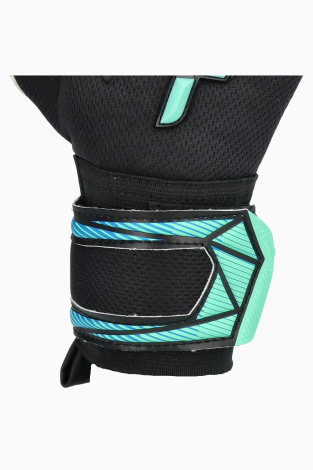 Вратарские перчатки Reusch Attrakt RE:GRIP NC - черный
