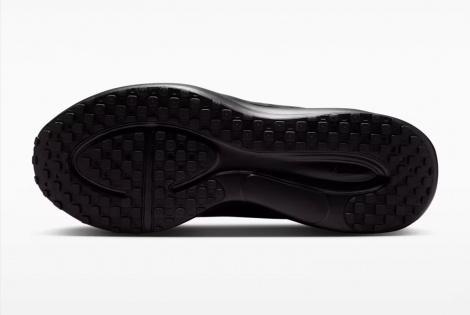 Кросівки Nike Revolution 8 HJ9198-002
