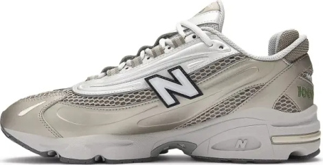 Кроссовки New Balance 1000 золотисто-серебряные M1000N