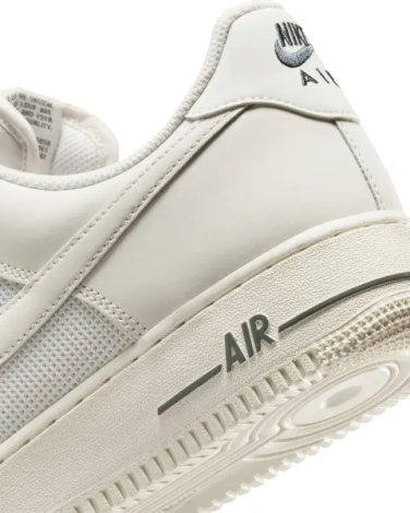 Кросівки Nike AIR FORCE 1 '07 LV8 кремові IM6002-030