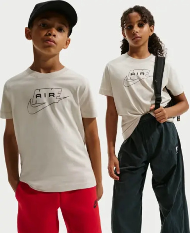 Футболка подростковая Nike SPORTSWEAR бежевая II0287-072