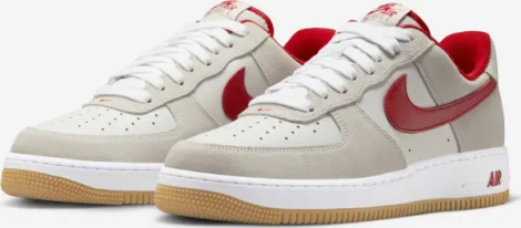 Кросівки Nike AIR FORCE 1 '07 LV8 бежево-червоні IB6388-101