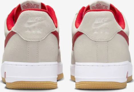Кросівки Nike AIR FORCE 1 '07 LV8 бежево-червоні IB6388-101