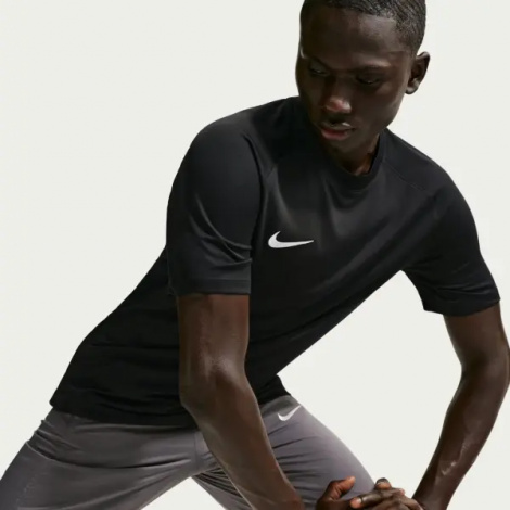 Футболка Nike DRI-FIT PARK VIII черная HV8173-010