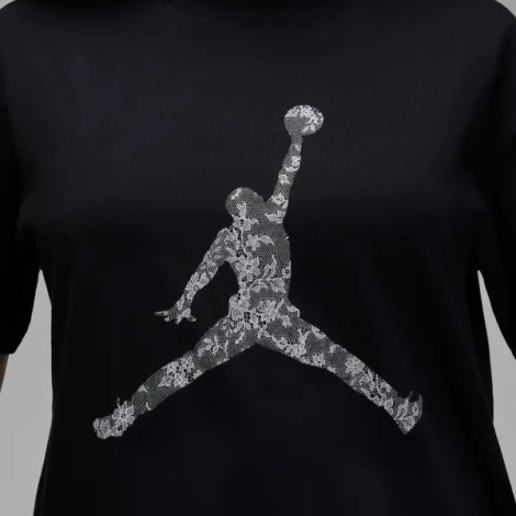 Футболка жіноча Nike JORDAN BROOKLYN чорна HV0198-010
