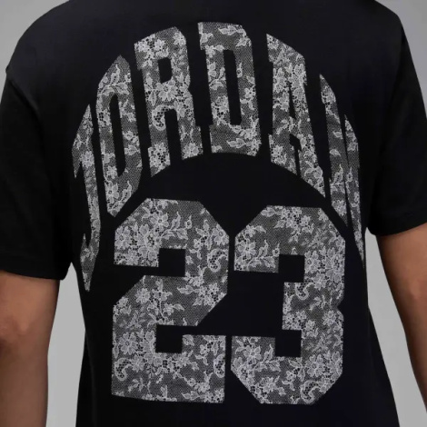 Футболка жіноча Nike JORDAN BROOKLYN чорна HV0198-010