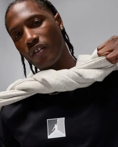 Футболка Nike JORDAN BROOKLYN чорна HQ8942-010