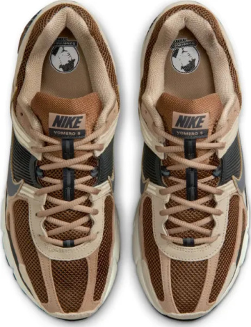 Кросівки Nike ZOOM VOMERO 5 коричнево-бежево-чорні HF1553-202