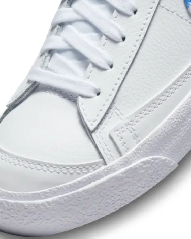 Кеды женские Nike BLAZER MID '77 бело-голубые FD9163-100