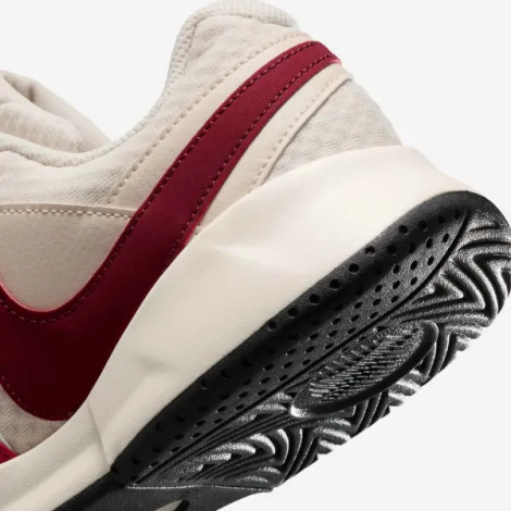 Кросівки тенісні жіночі Nike COURT LITE 4 бежево-рожево-бордові FD6575-103