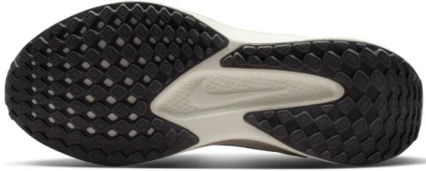 Кроссовки беговые женские Nike QUEST 6 бело-молочные FD6034-112